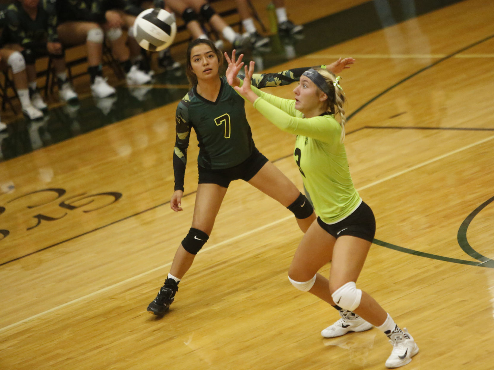 Flagstaff High Mingus Union High Volleyball